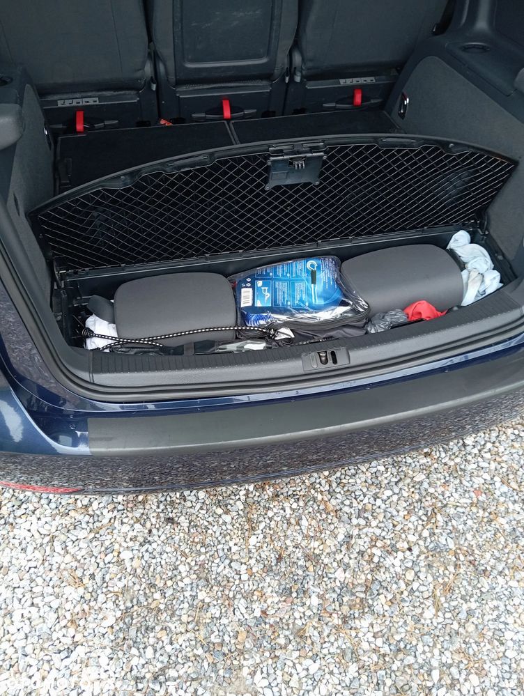 Volkswagen Touran 1.6 TDI DPF BlueMot Trendline - 11