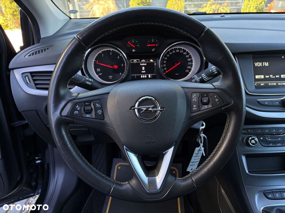 Opel Astra 1.6 CDTI Elite S&S - 23