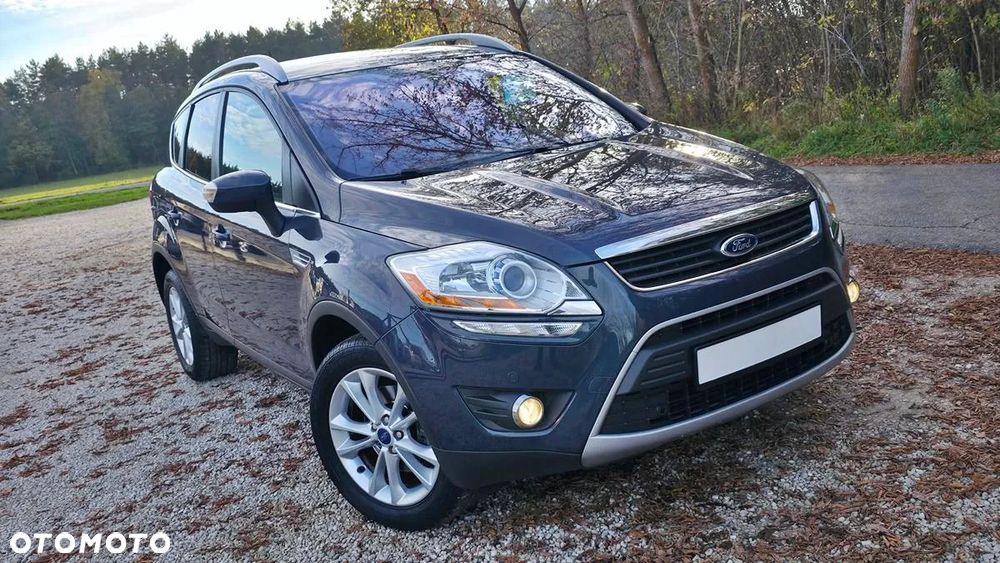 Ford Kuga 2.0 TDCi 2x4 Titanium - 9