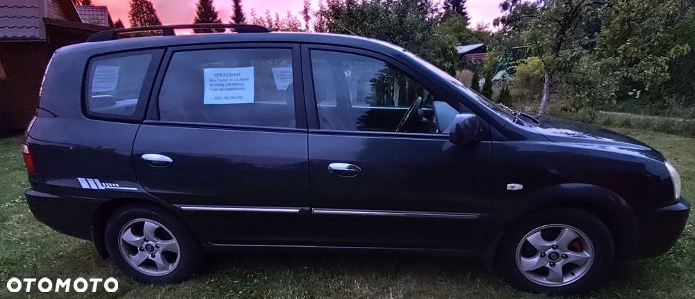 Kia Carens 2.0 CRDi EX - 18