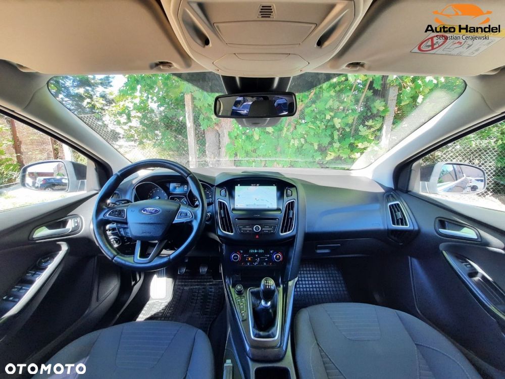 Ford Focus 1.5 EcoBoost STart-Stopp-System TITANIUM - 5