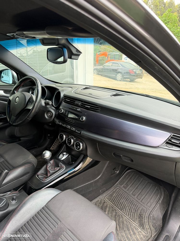 Alfa Romeo Giulietta 1.6 JTDM 16V Turismo - 7