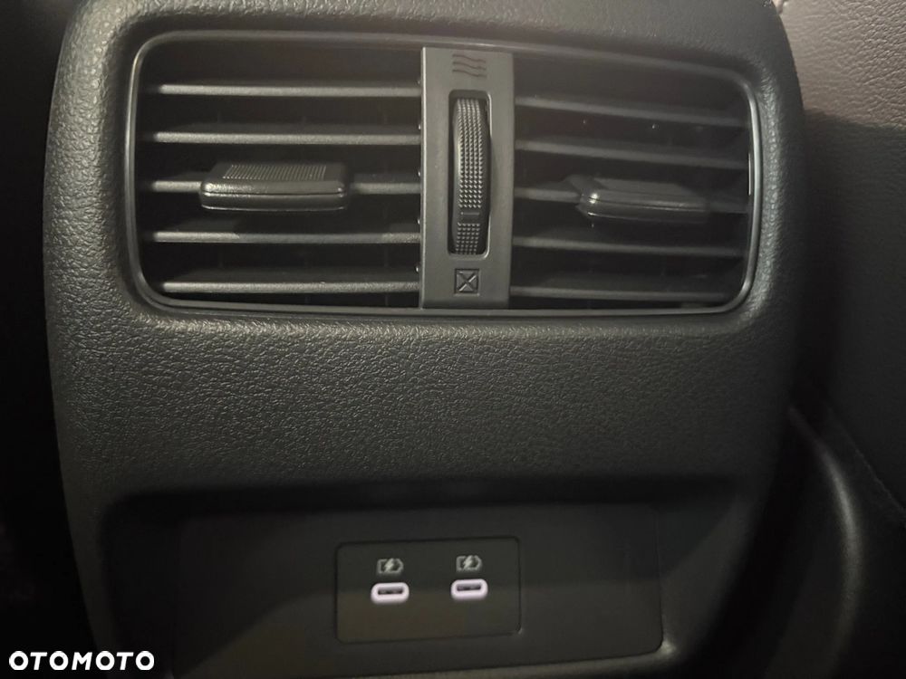 Nissan Qashqai 1.3 DIG-T mHEV N-Connecta Xtronic - 18