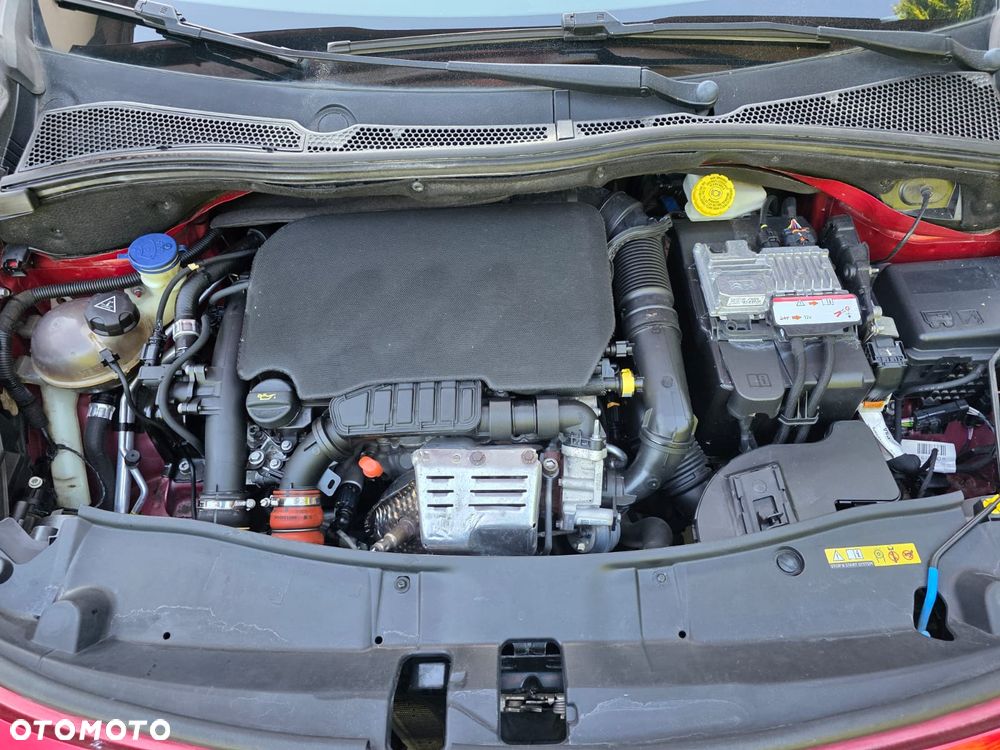 Peugeot 2008 PureTech 110 Stop&Start Allure - 17