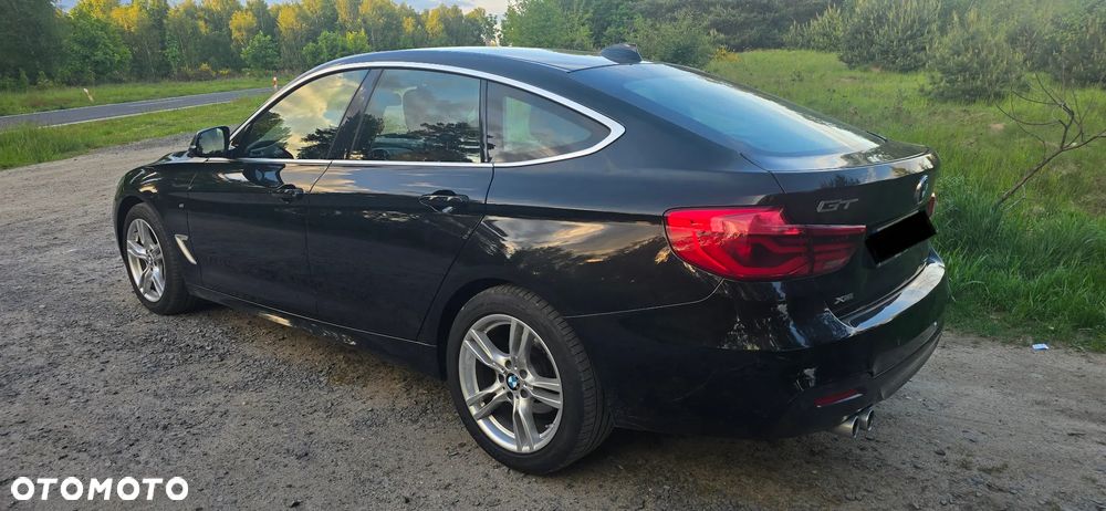 BMW 3GT 320i xDrive M Sport - 8