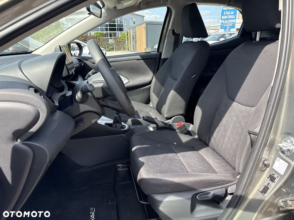 Toyota Yaris 1.5 Active - 12