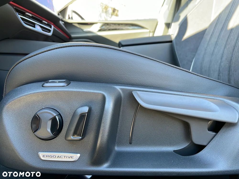 Volkswagen Passat Variant - 26