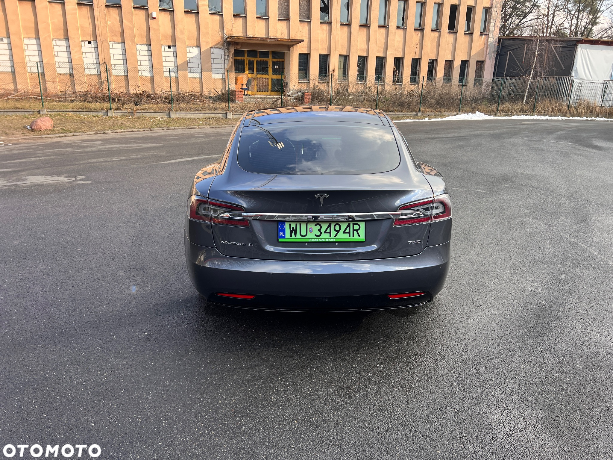 Tesla Model S 75 D - 12