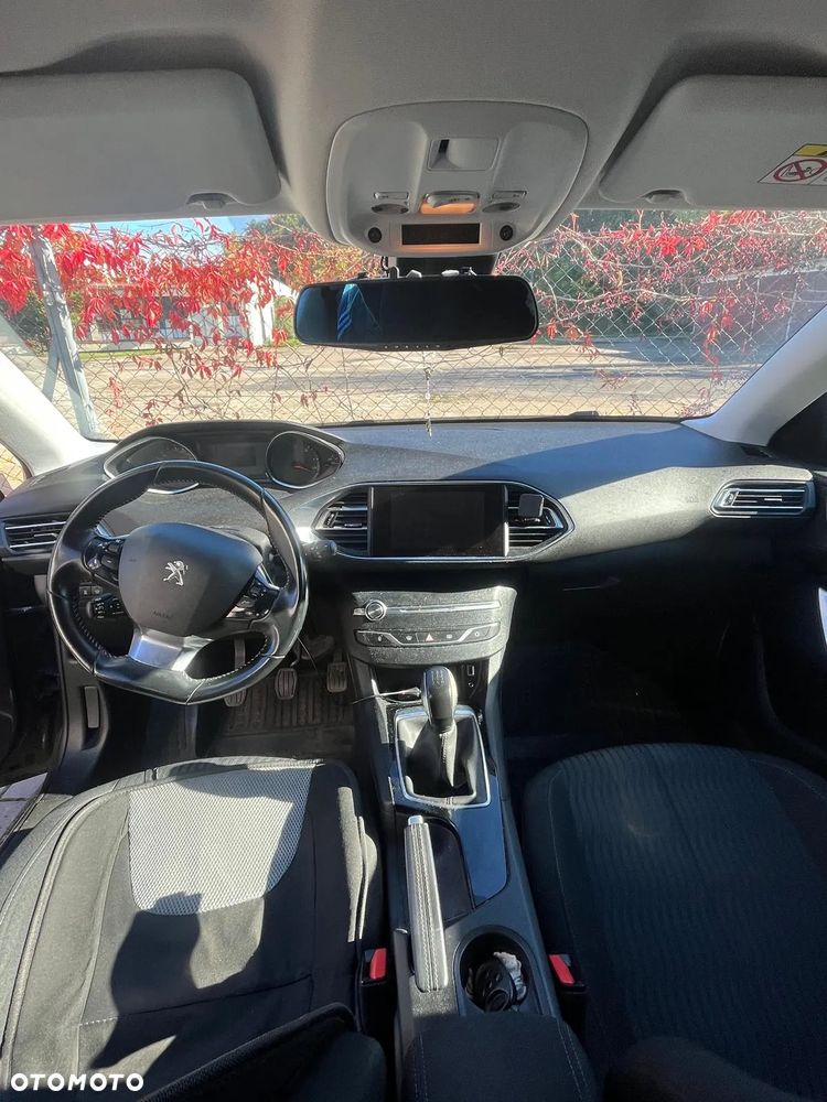 Peugeot 308 - 11