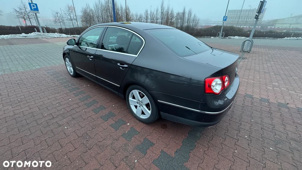 Volkswagen Passat 2.0 TDI DPF DSG Individual - 5