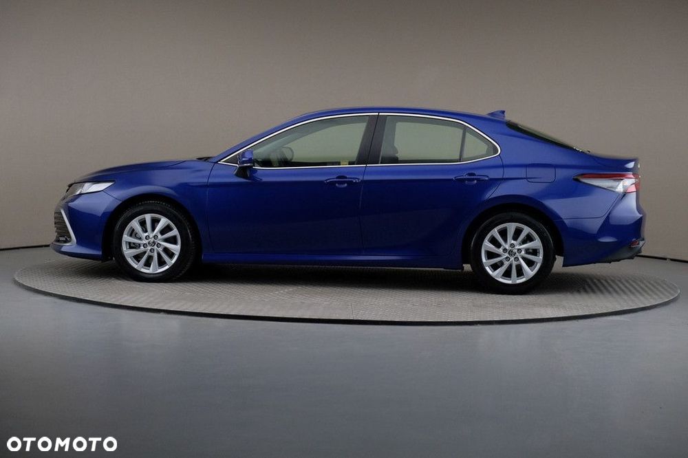 Toyota Camry 2.5 Hybrid Comfort CVT - 4