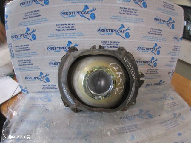 Farol Far1541 NISSAN PICK UP 2 KING CAB D21  1993 2.5D 4X4 75CV 2P PRETA DRT H4 KOITO NISSAN D21 1992 2.5D 85CV 2P CASTANHO - 2