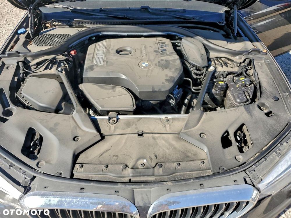 BMW Seria 5 530i - 14