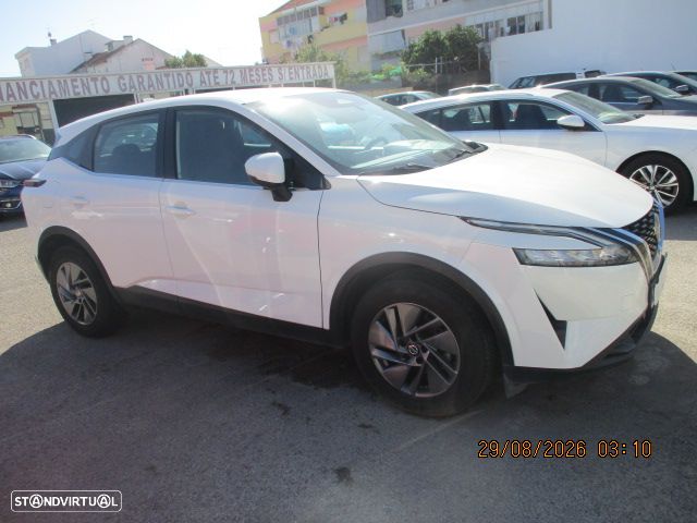 Nissan Qashqai 1.3 DIG-T N-Connecta - 3