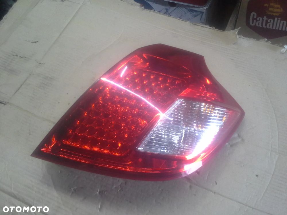 Kia Ceed I 5D HB lampy tylne EU - 3