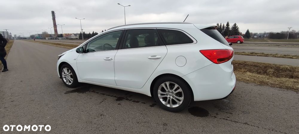 Kia Ceed Cee'd 1.6 GDI L Business Line - 19
