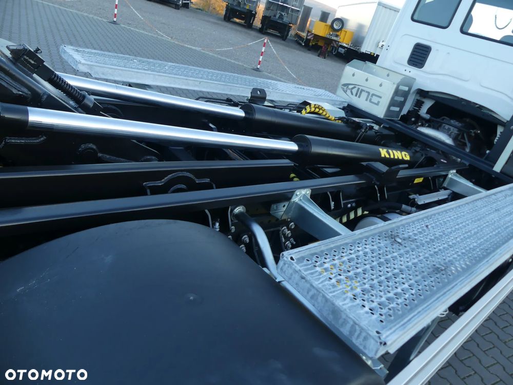 Iveco EUROCARGO 120E-220 / HAKOWIEC / EURO 6 / 48 tys km !!! / MANUAL / - 14