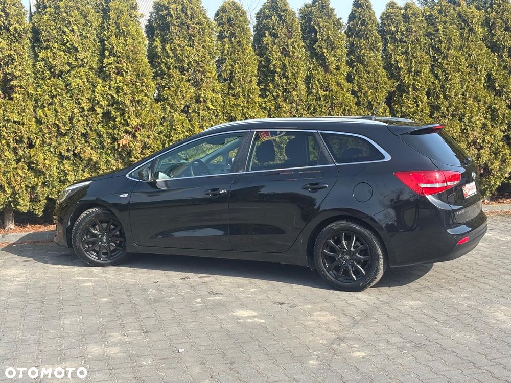 Kia Ceed 1.6 GDI Platinum Edition - 9