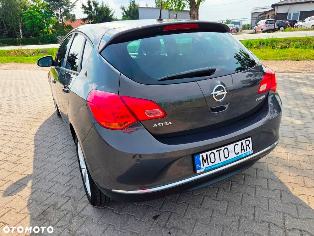 Opel Astra 1.4 Turbo Style - 13