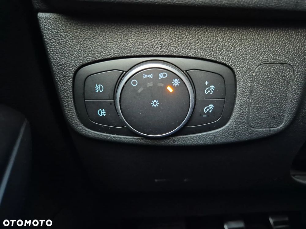 Ford Focus 2.0 EcoBlue ST-Line X - 19