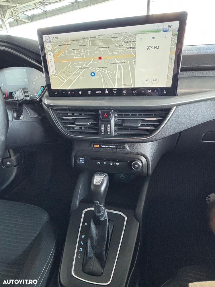 Ford Focus 1.0 EcoBoost MHEV Titanium - 11