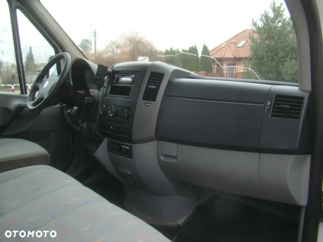 Volkswagen CRAFTER BLIŹNIAKI HDS HIAB - 16