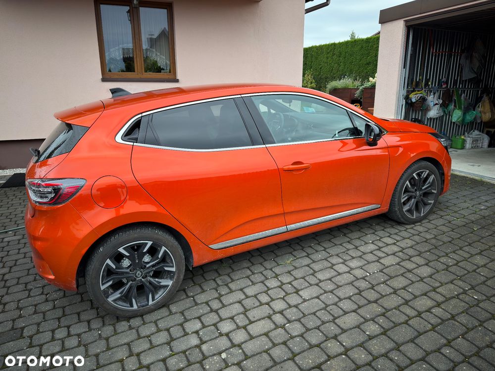 Renault Clio - 5