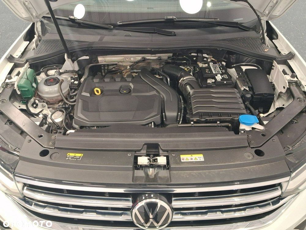 Volkswagen Tiguan - 27