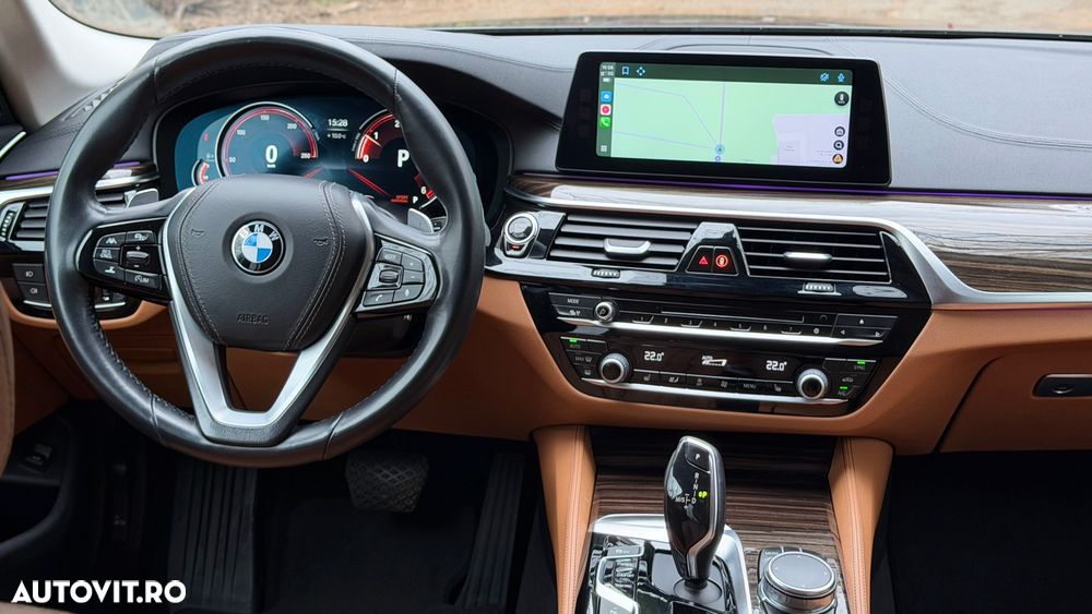 BMW Seria 5 525d Aut. Luxury Line - 20