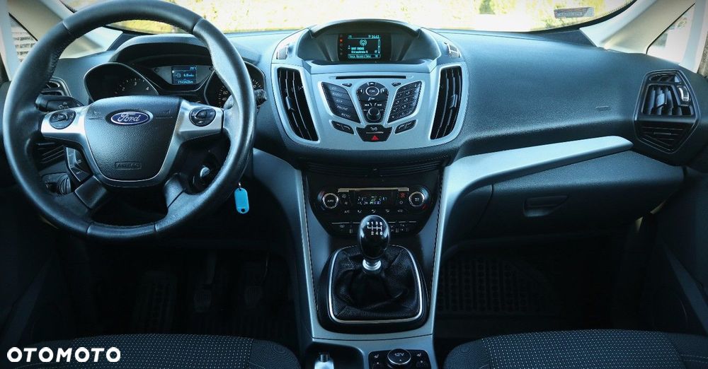Ford Grand C-MAX - 12