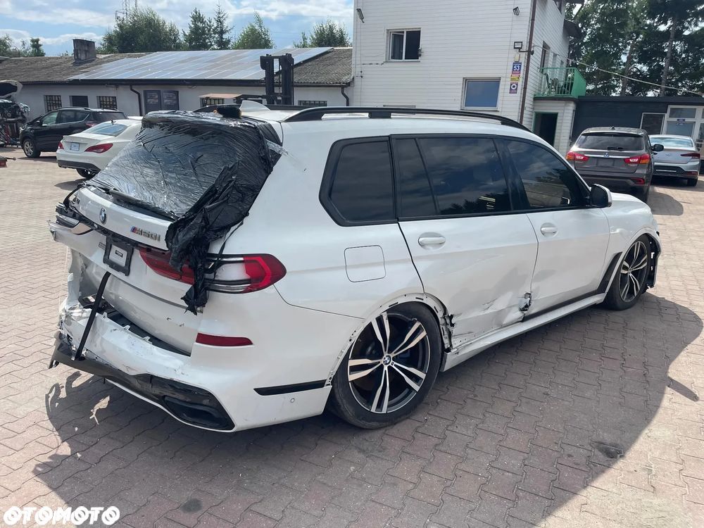 BMW X7 M50i sport - 5