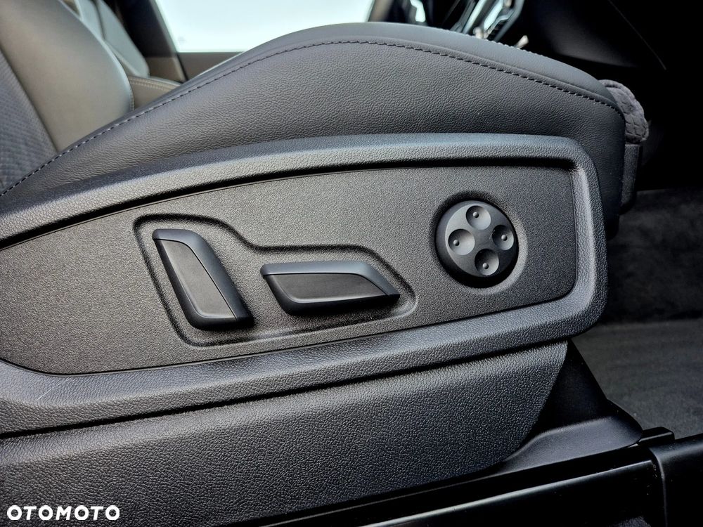 Audi Q5 50 TFSIe quattro S tronic S line - 20