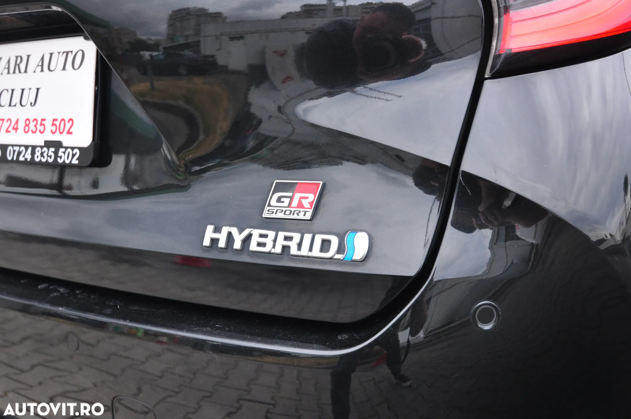 Toyota Corolla 2.0 Hybrid GR Sport - 16