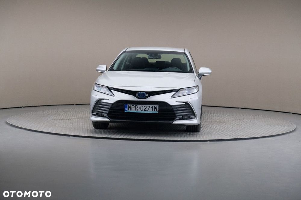 Toyota Camry 2.5 Hybrid Comfort CVT - 3
