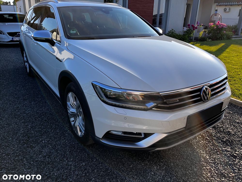 Volkswagen Passat - 2