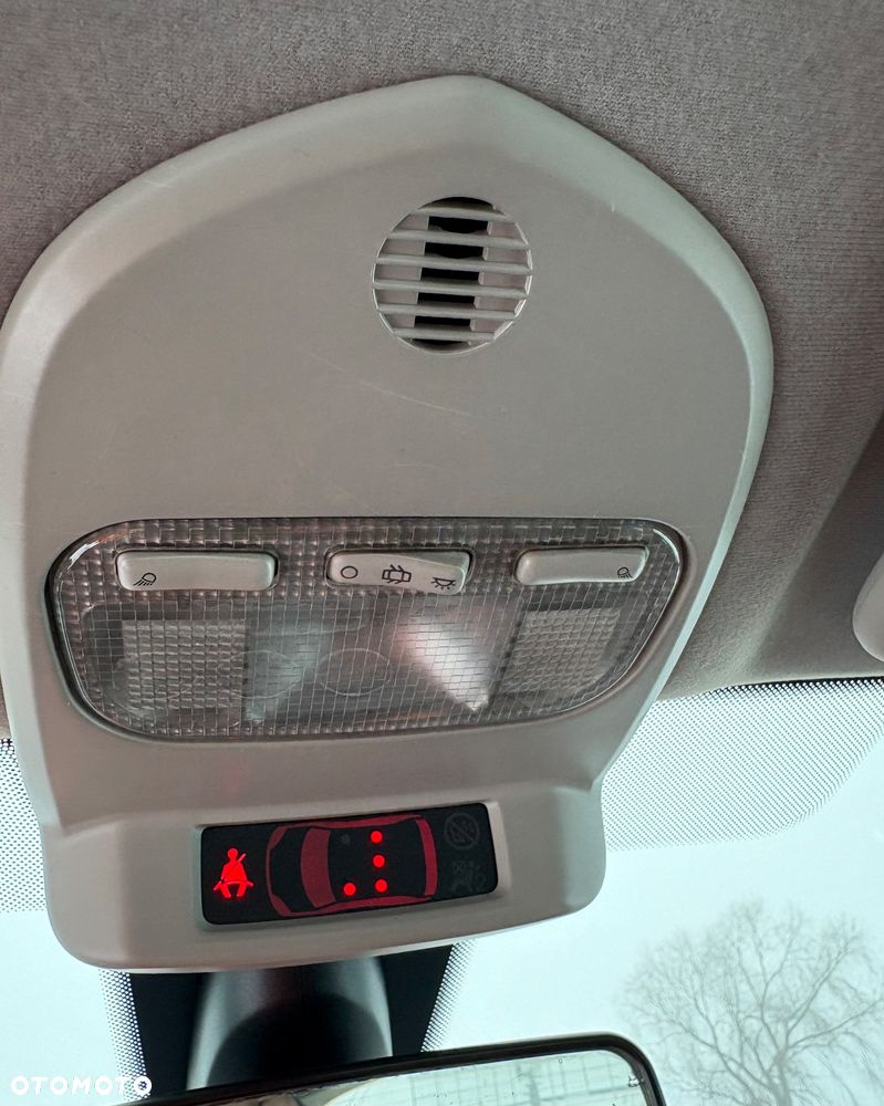 Peugeot 308 HDi FAP 90 Tendance - 34