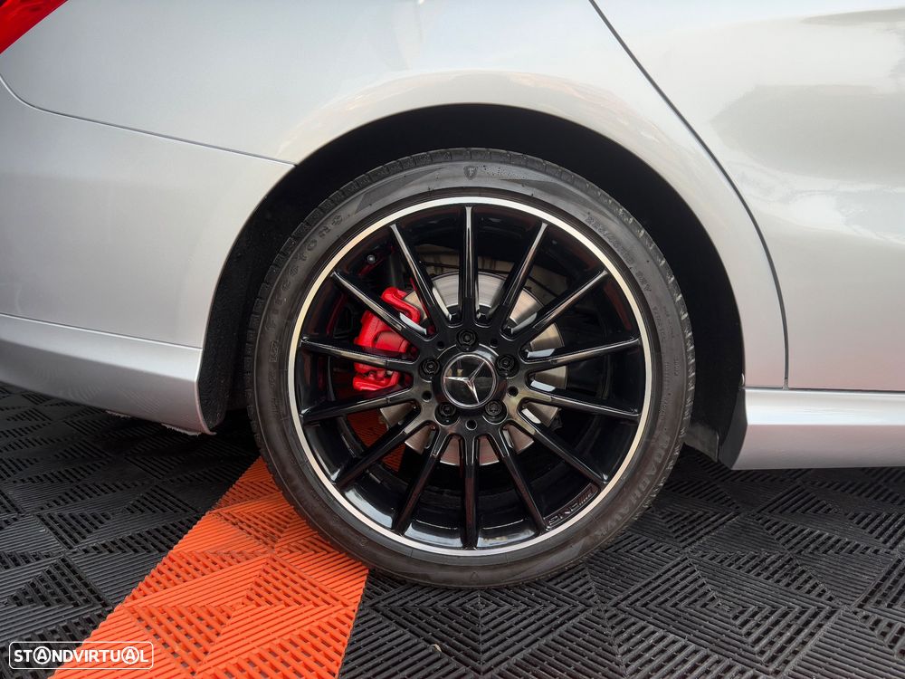 Mercedes-Benz CLA 200 d 7G-DCT AMG Line - 27