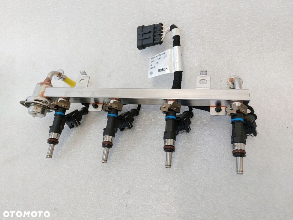 LISTWA WTRYSKOWA WTRYSKI ABARTH 595 0280620583 - 1