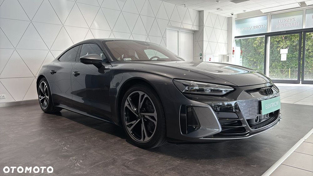 Audi e-tron GT - 8