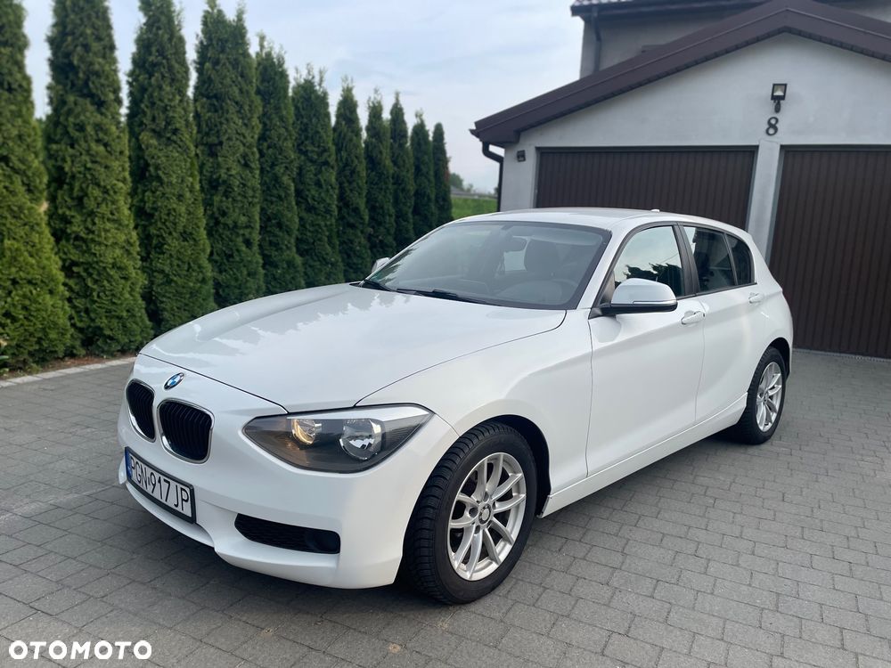 BMW Seria 1 114i - 2