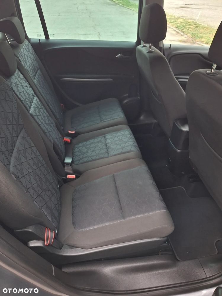Opel Zafira 1.6 DIT Automatik 120 Jahre - 10