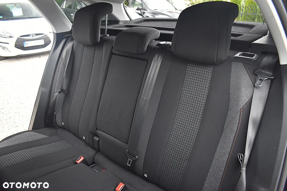 Peugeot 3008 BlueHDi 120 Stop & Start EAT6 Active Business-Paket - 20