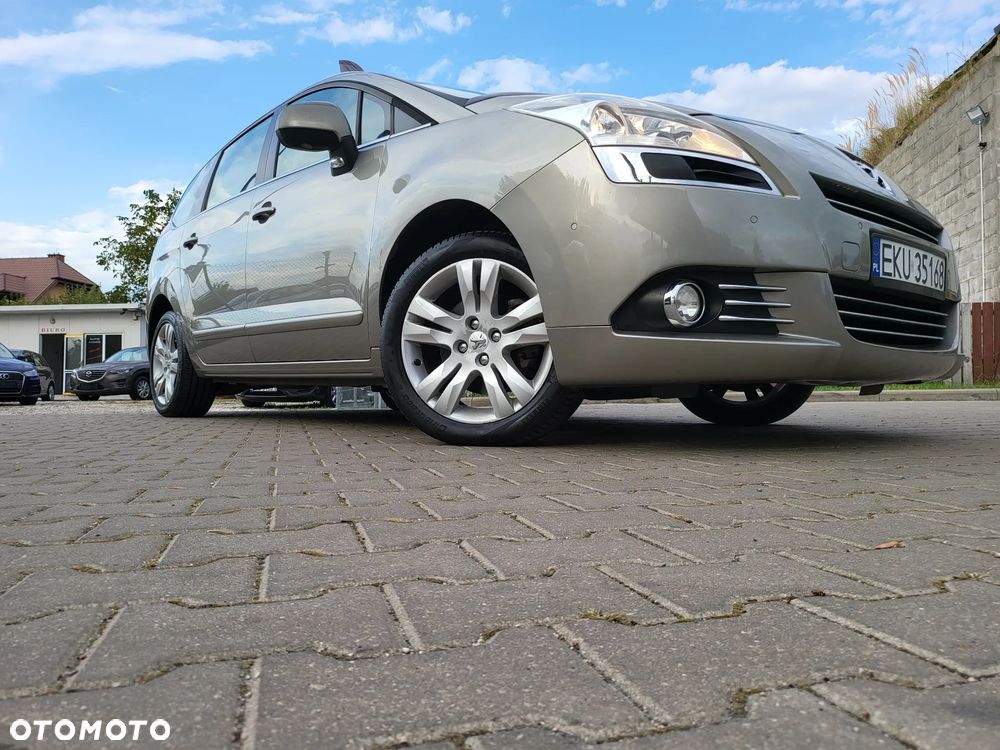 Peugeot 5008 1.6 THP Allure 7os - 34