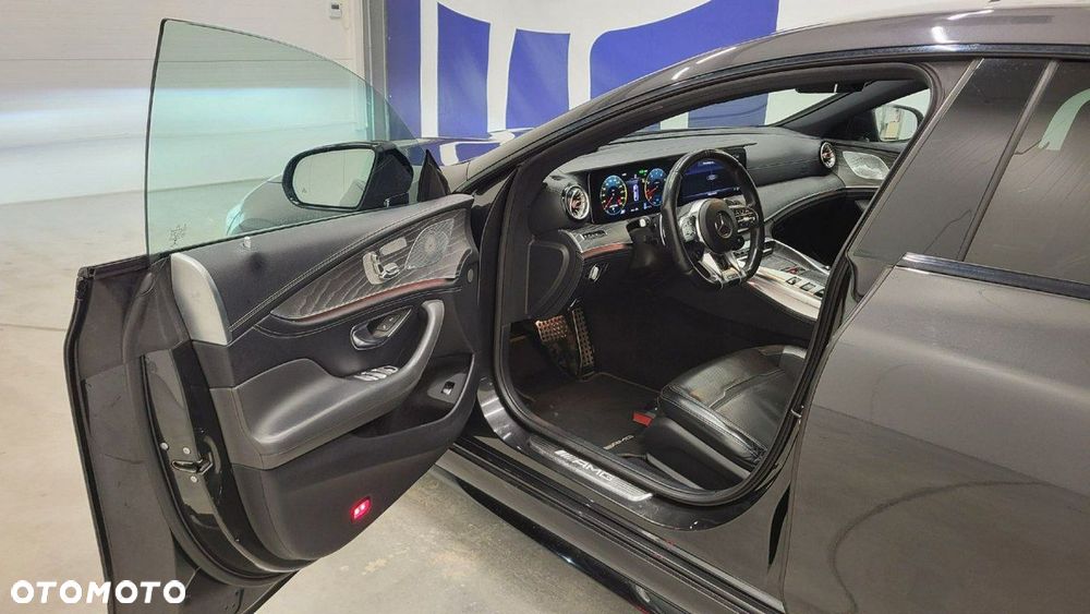 Mercedes-Benz AMG GT 43 4-Matic+ - 11