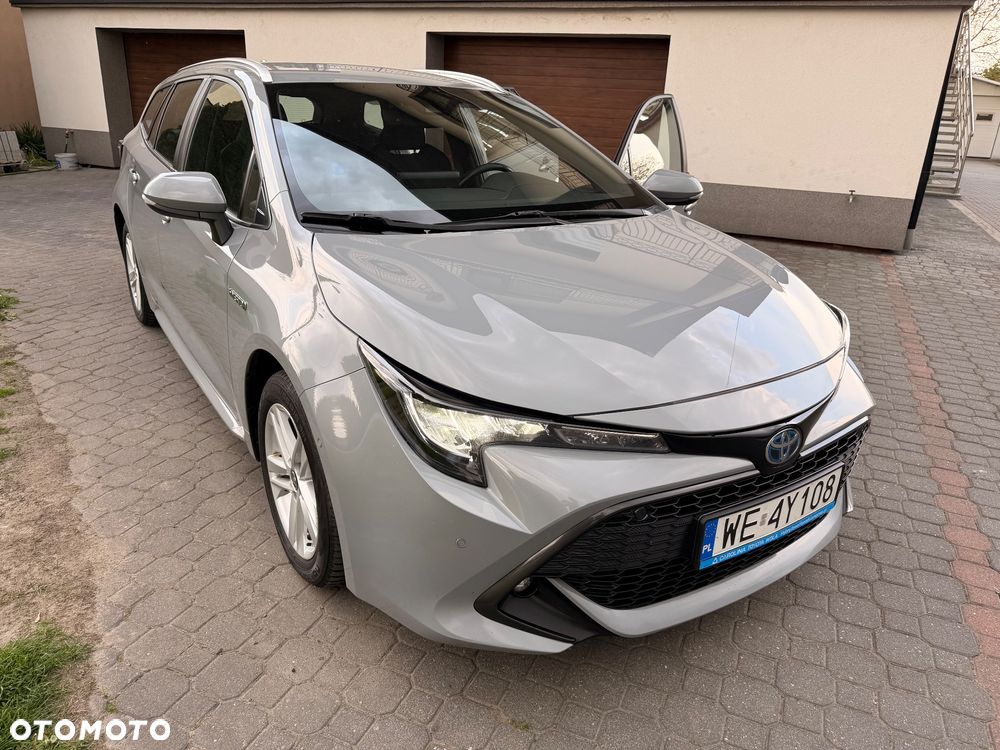 Toyota Corolla 1.8 Hybrid Comfort - 29