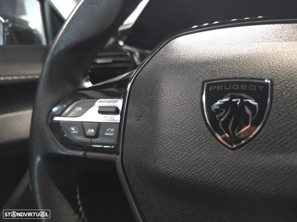 Peugeot 308 SW BlueHDi 130 EAT8 Allure - 25