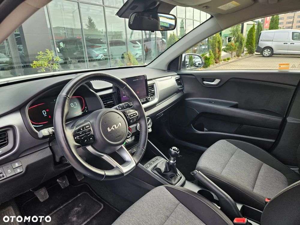 Kia Stonic 1.2 M - 6