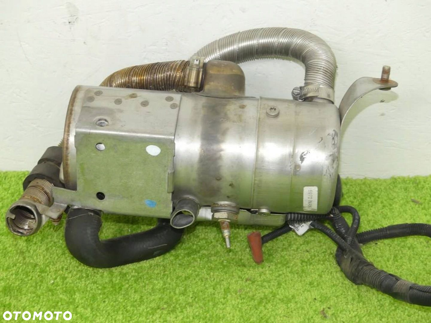Webasto SONATACRANES VOLVO S60 V60 V70 XC90 XC70 BENZYNA 4,7KW - 3