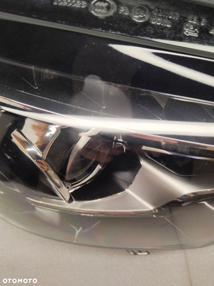 PEUGEOT 308 T9 FULL LED LAMPA PRAWY PRZÓD 967783238000 - 2