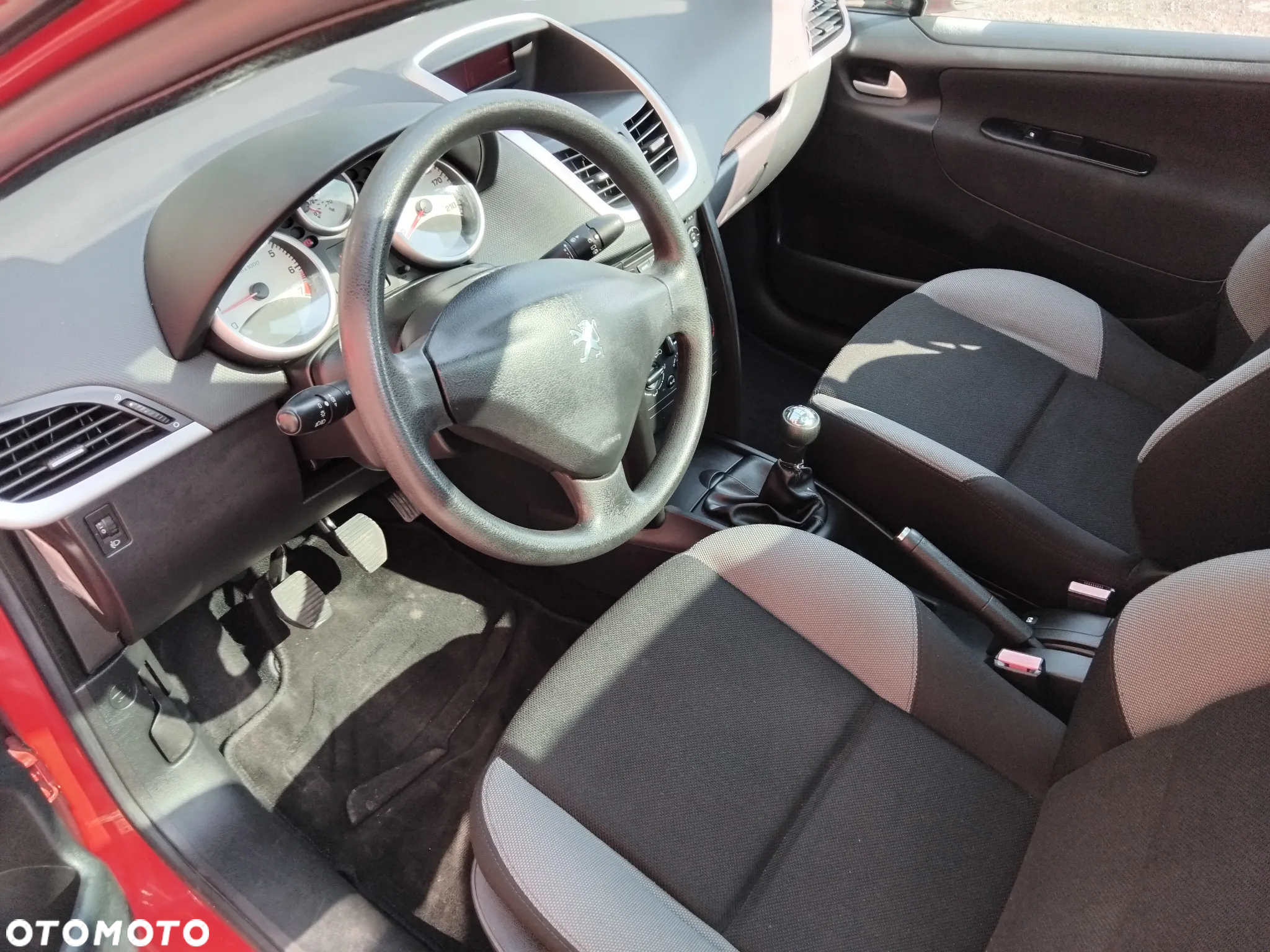 Peugeot 207 1.4 Trendy - 7